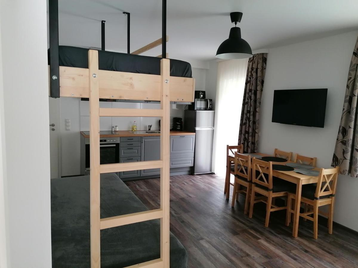Fischer Apartment *